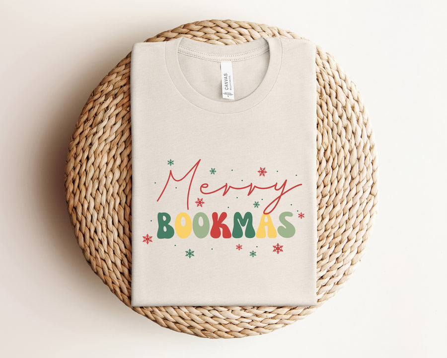 "Merry Bookmas" Christmas T-Shirt Gift