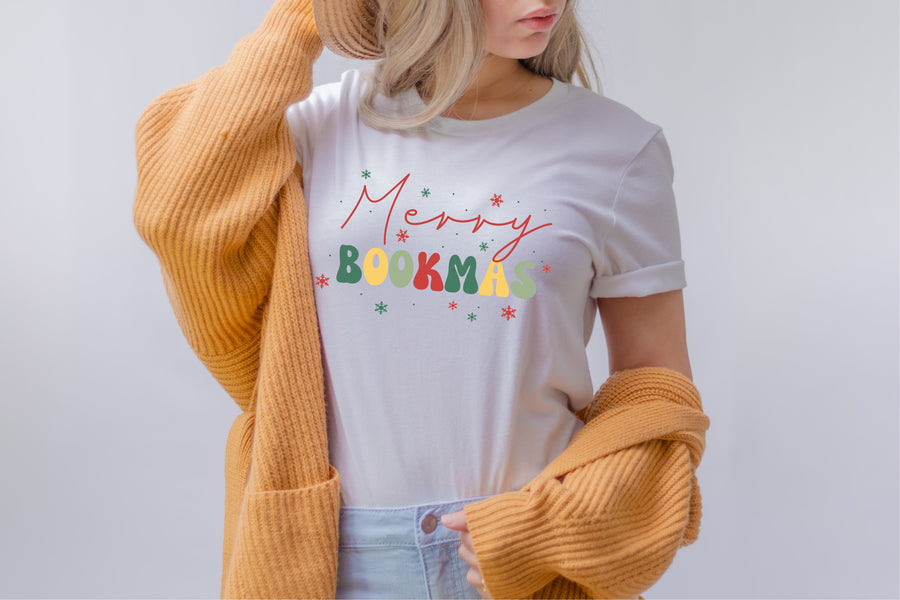 "Merry Bookmas" Christmas T-Shirt Gift